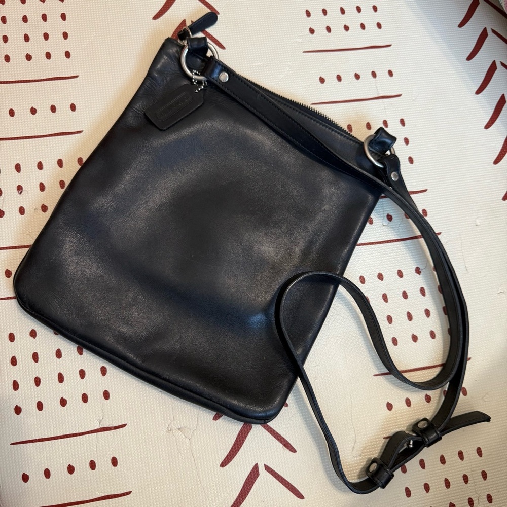 Vintage Coach 9457 Chelsea Slim Crossbody Purse Black Leather - Picture 7 of 9